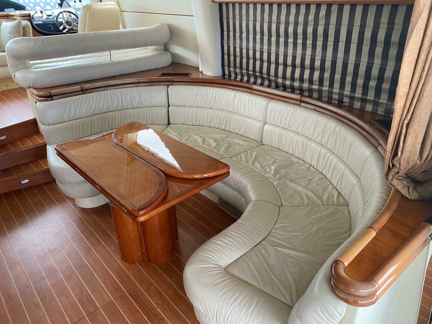 1998 Sunseeker 62 Manhattan - Image 12