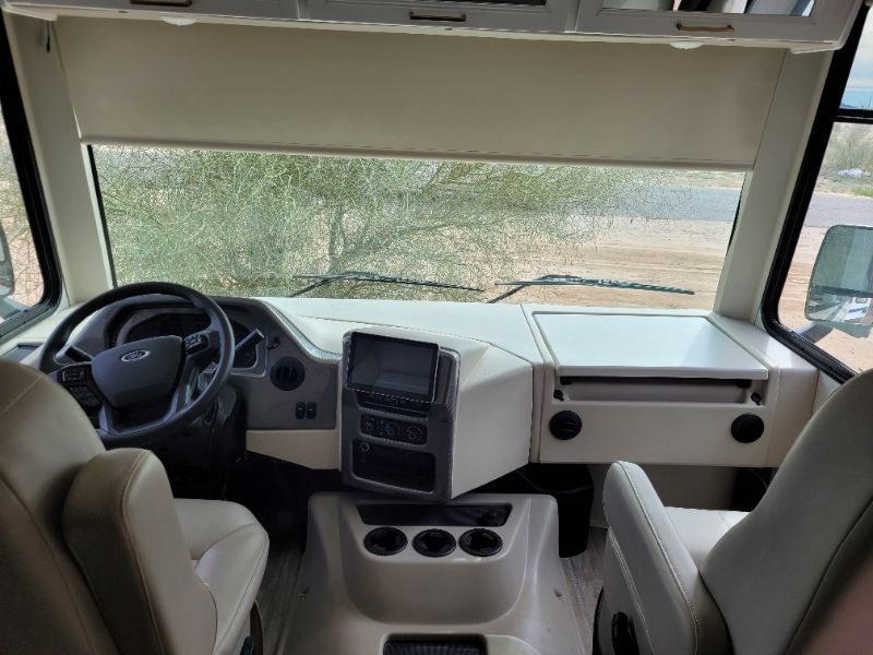 2025 Thor Motor Coach A.C.E. 29D - Image 5