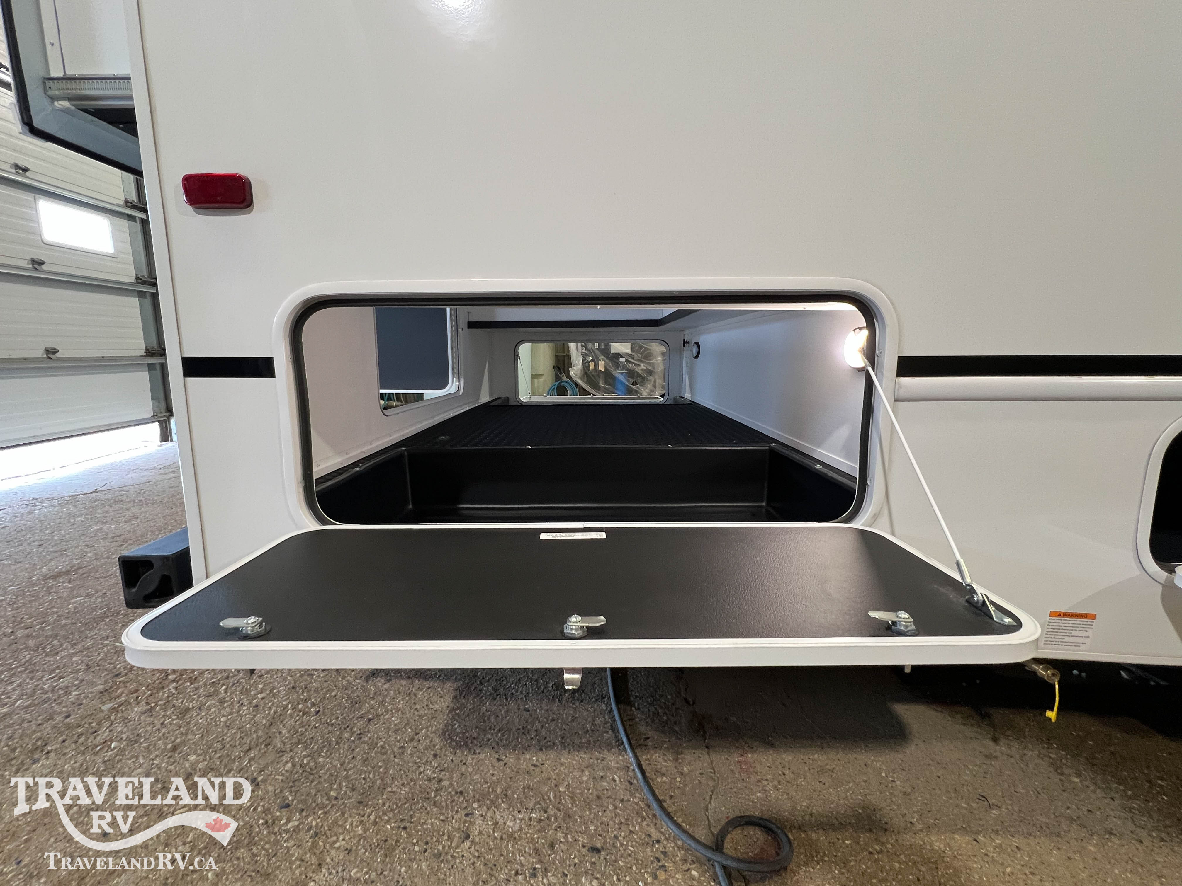 2027 Entegra Coach ODYSSEY 30Z - Image 19
