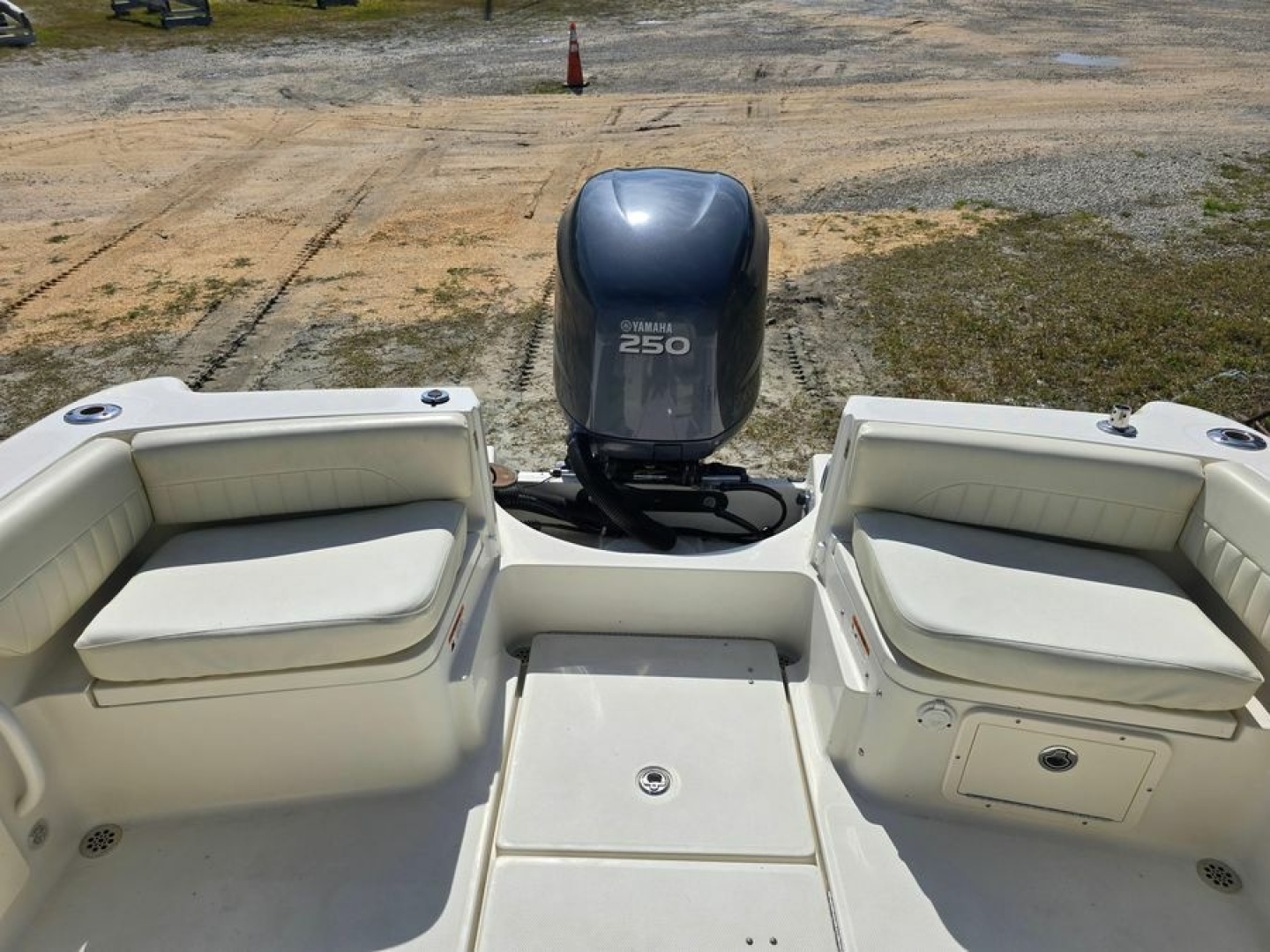 2008 Hydra-Sports 2200 DC - Image 17