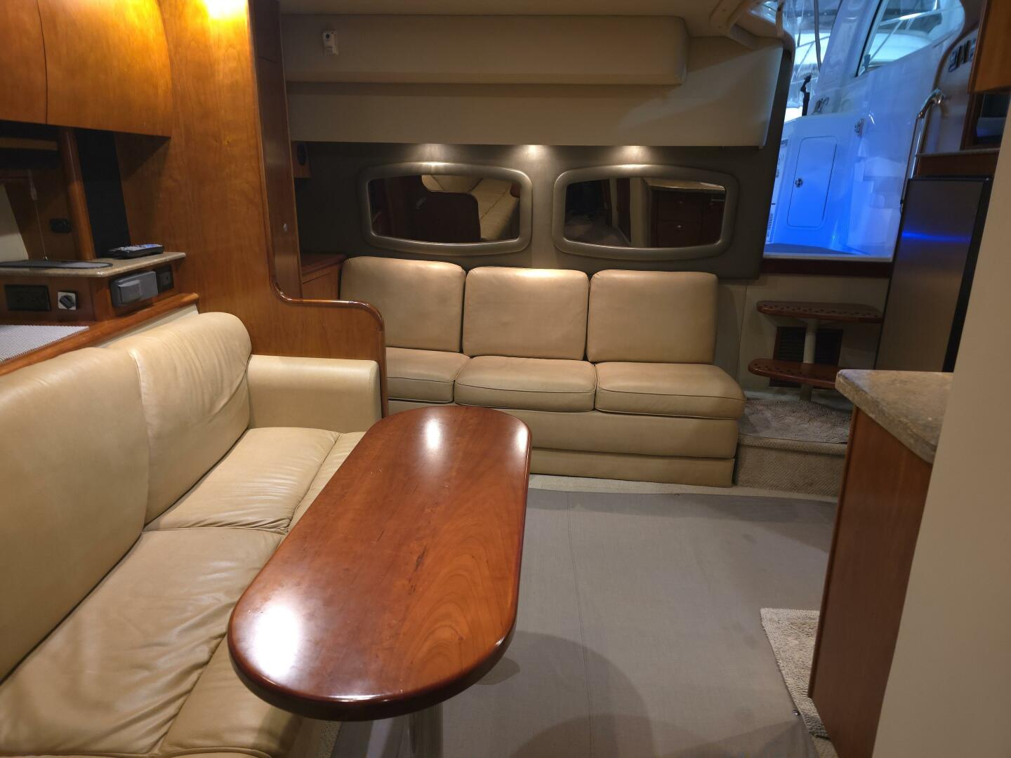 2008 Cruisers Yachts - Image 24