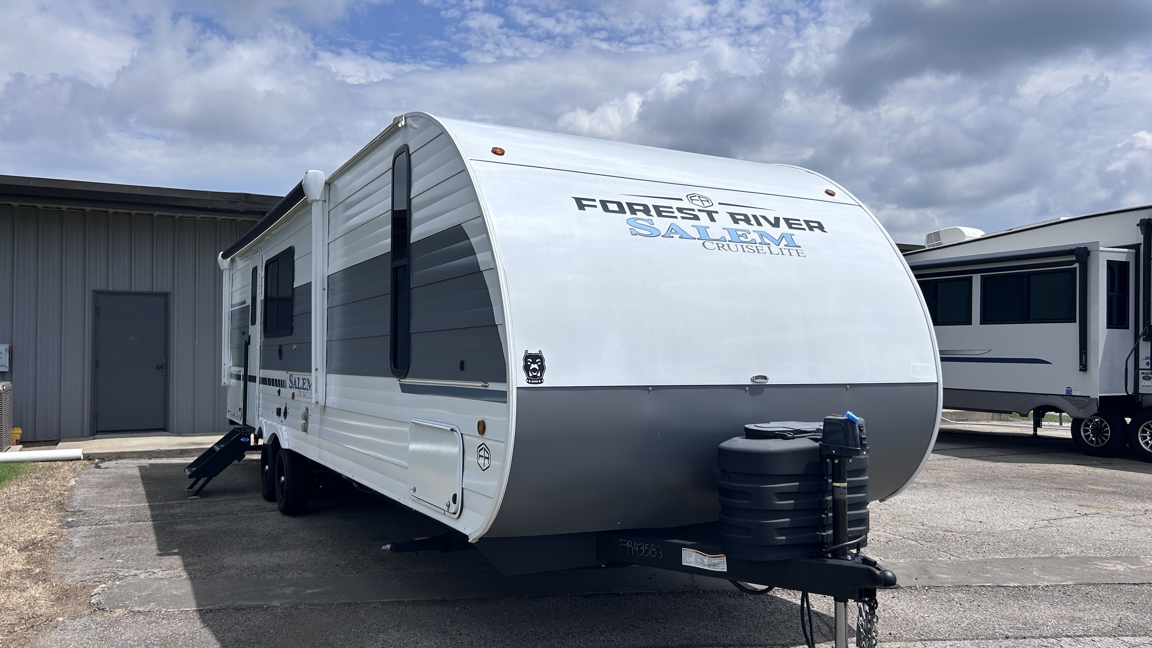 2025 Forest River Salem Cruise Lite 26ICE - Image 1