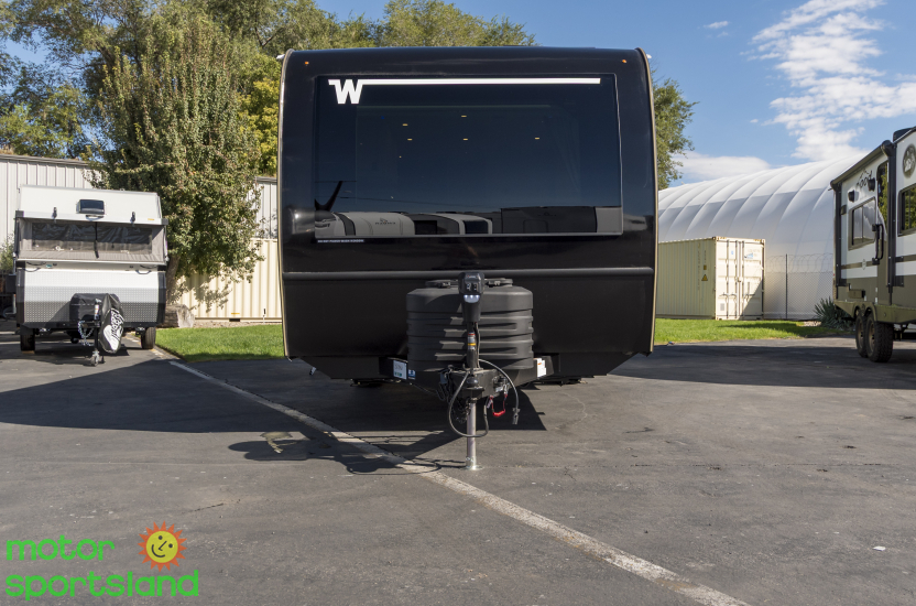2026 Winnebago Thrive 18FBS - Image 8