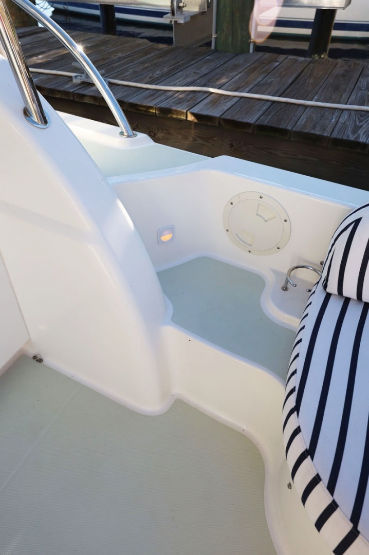 2018 Back Cove 32 Base - Image 15