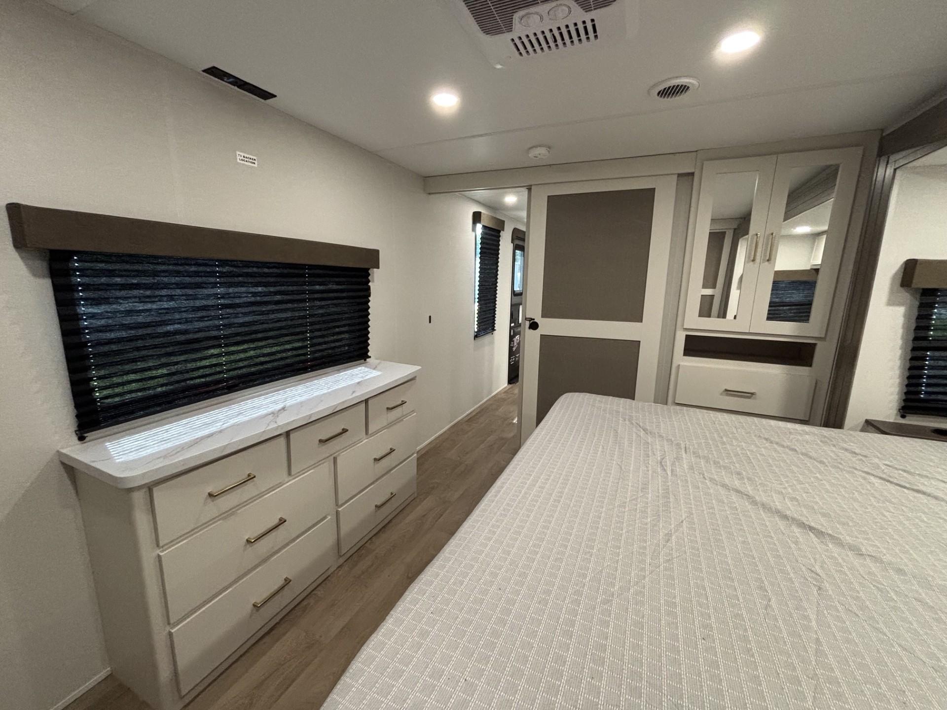 2027 Grand Design Transcend 315RKT - Image 18