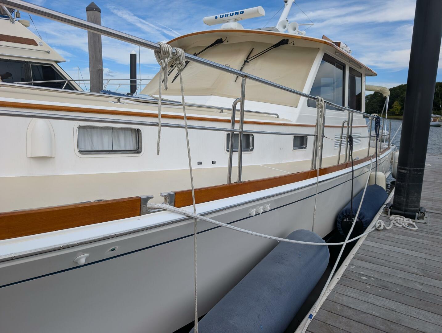 2006 Grand Banks - Image 90