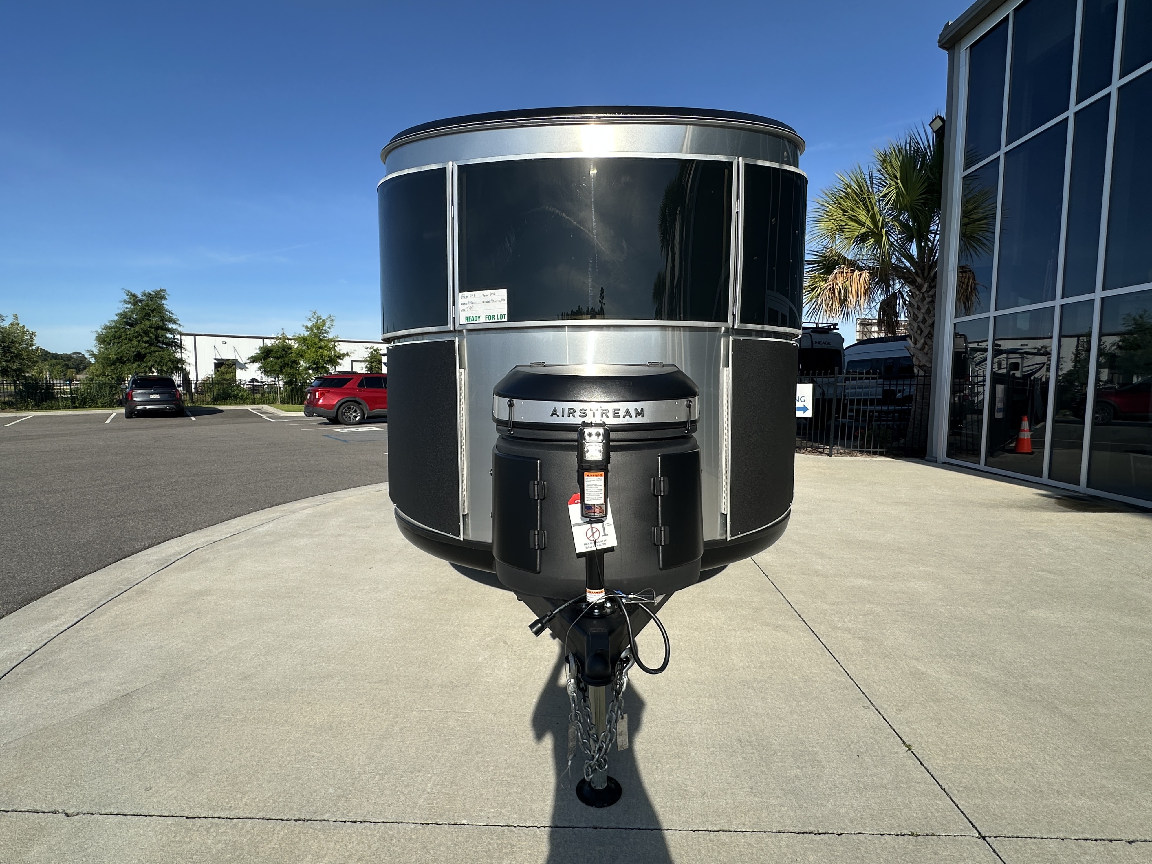 2027 Airstream Basecamp 20Xe - Image 9