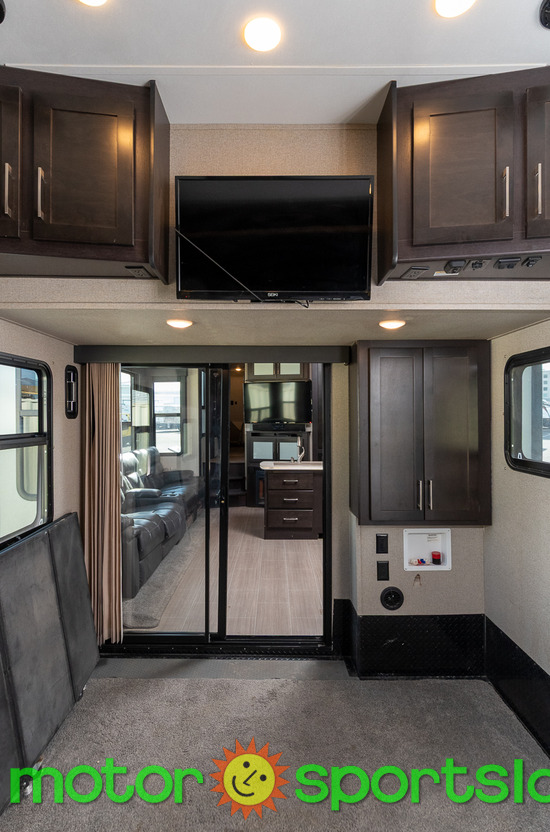 2017 Keystone Raptor 424TS - Image 50