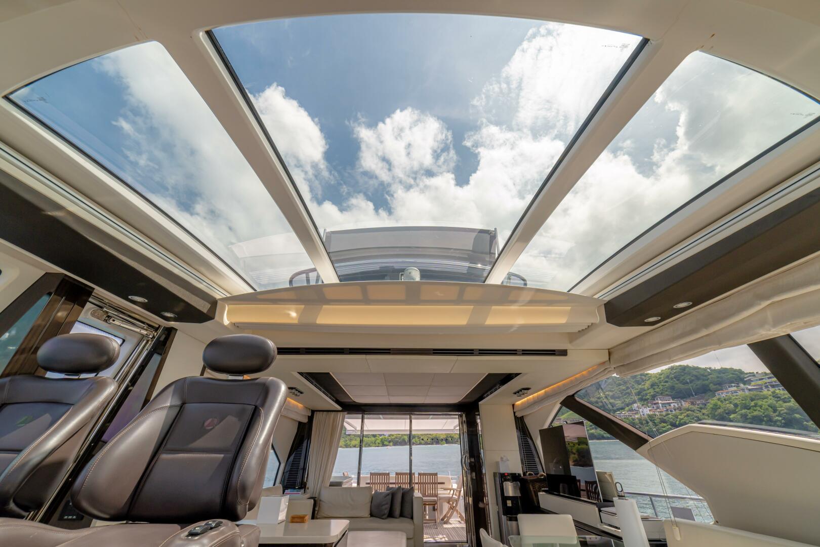 2017 Azimut 77S - Image 25