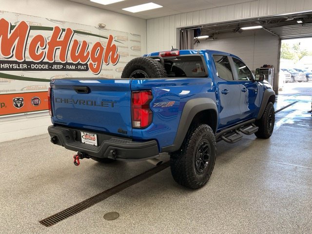 2024 Chevrolet Colorado Crew Cab ZR2 4WD T-Diesel - Image 5