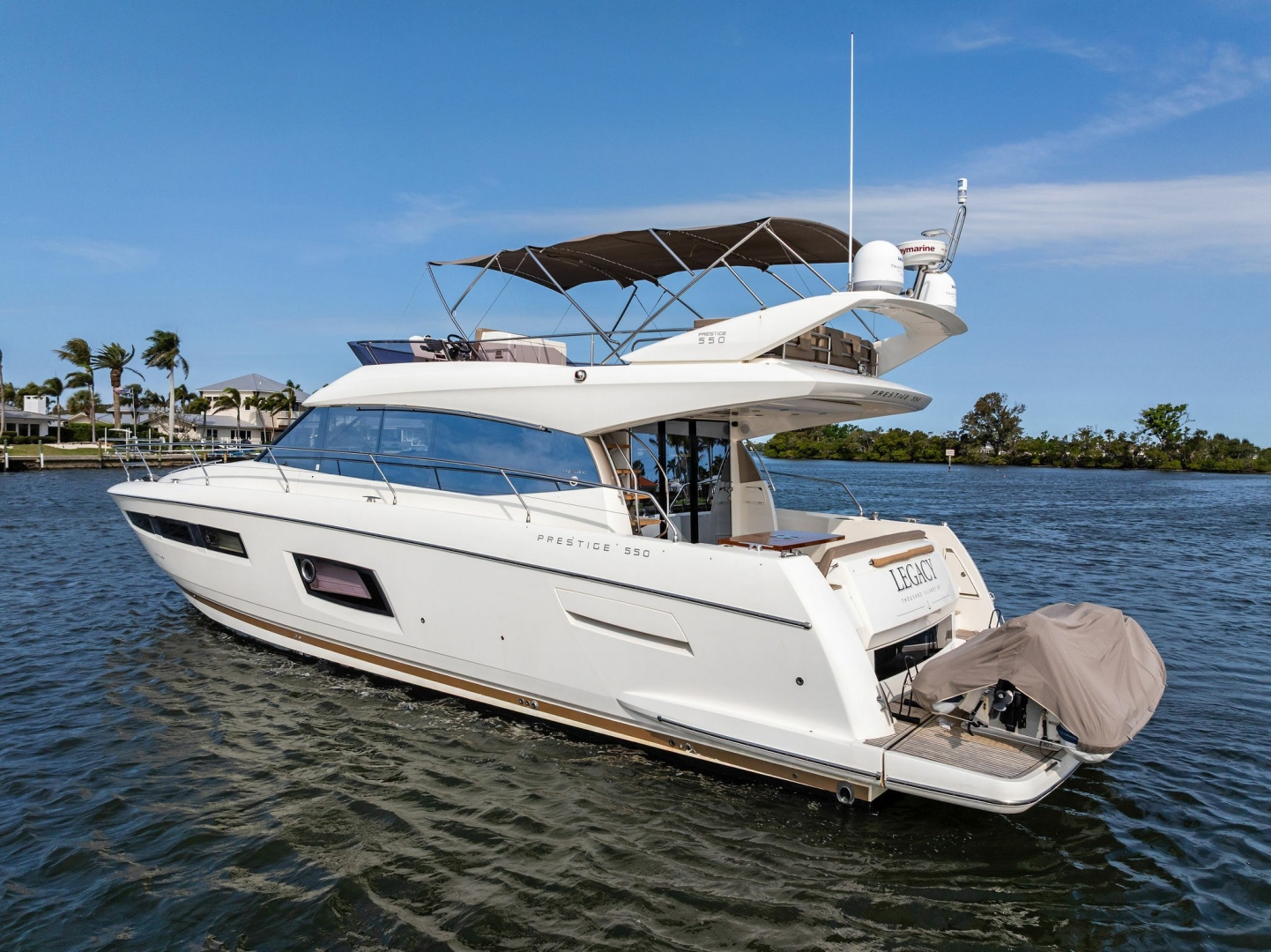 2015 Prestige 550 Base - Image 73
