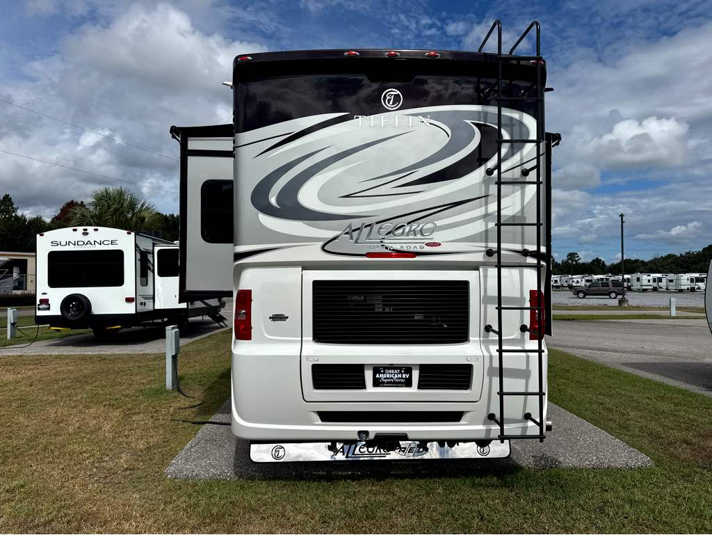 2016 TIFFIN ALLEGRO RED 38QBA - Image 5