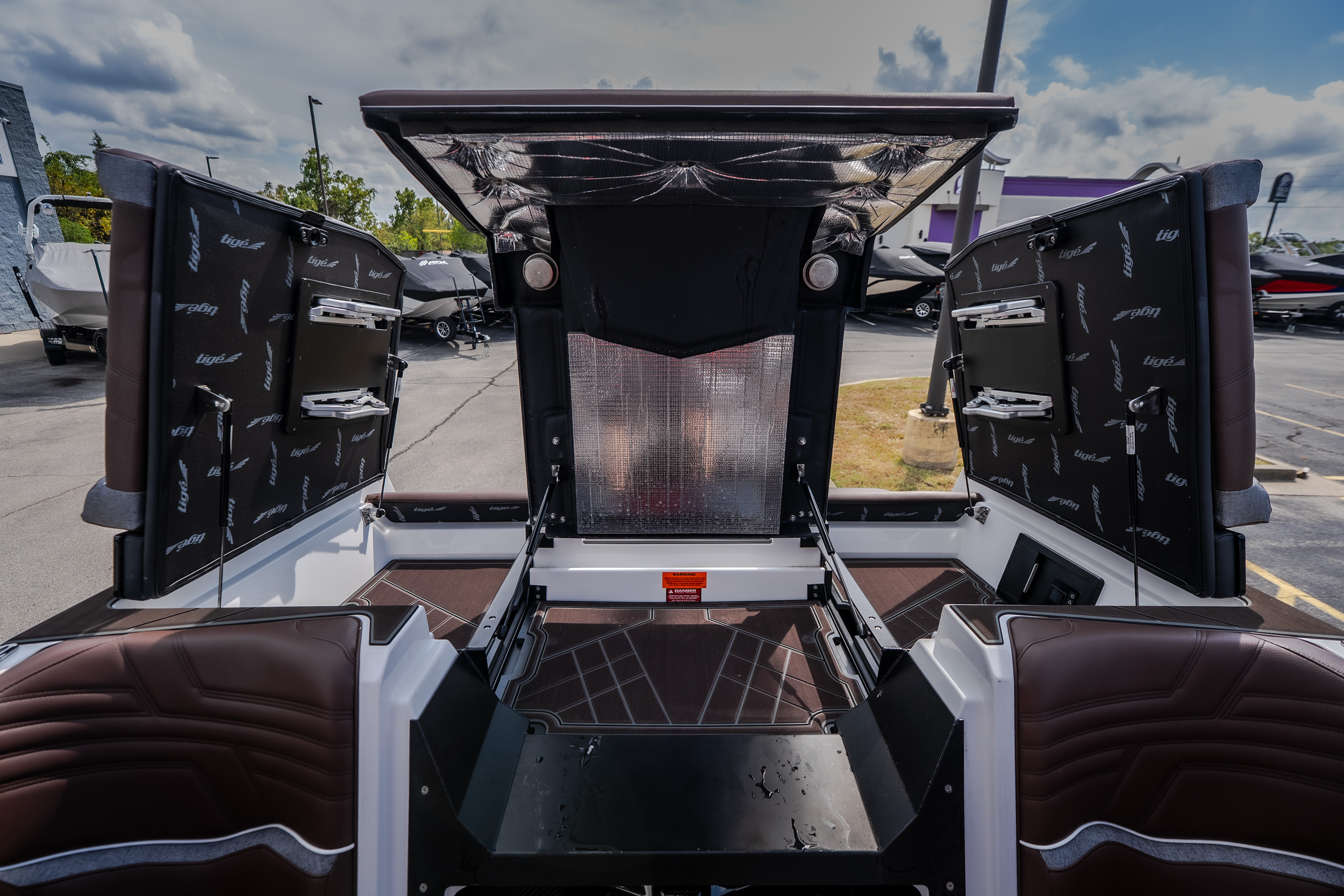 2026 Tigé Ultré 25ZX - Image 40
