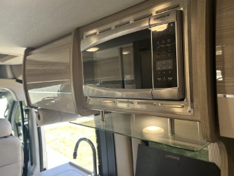 2023 THOR MOTOR COACH SEQUENCE 20J - Image 18