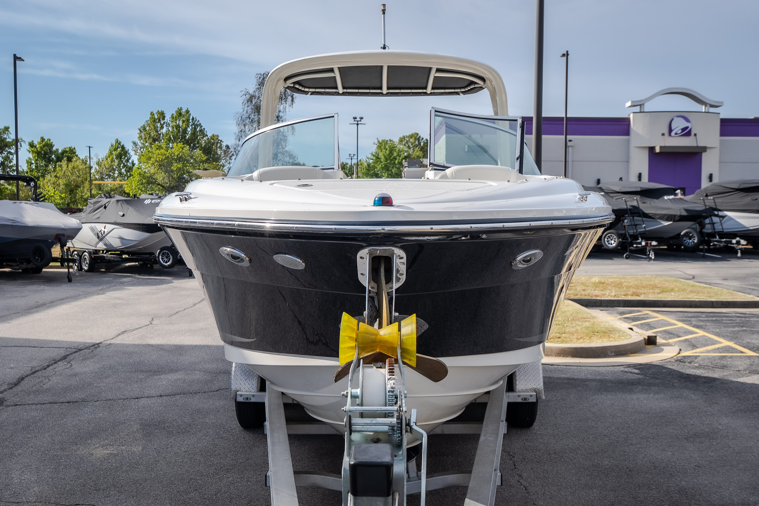 2006 Sea Ray 270 SLX - Image 6
