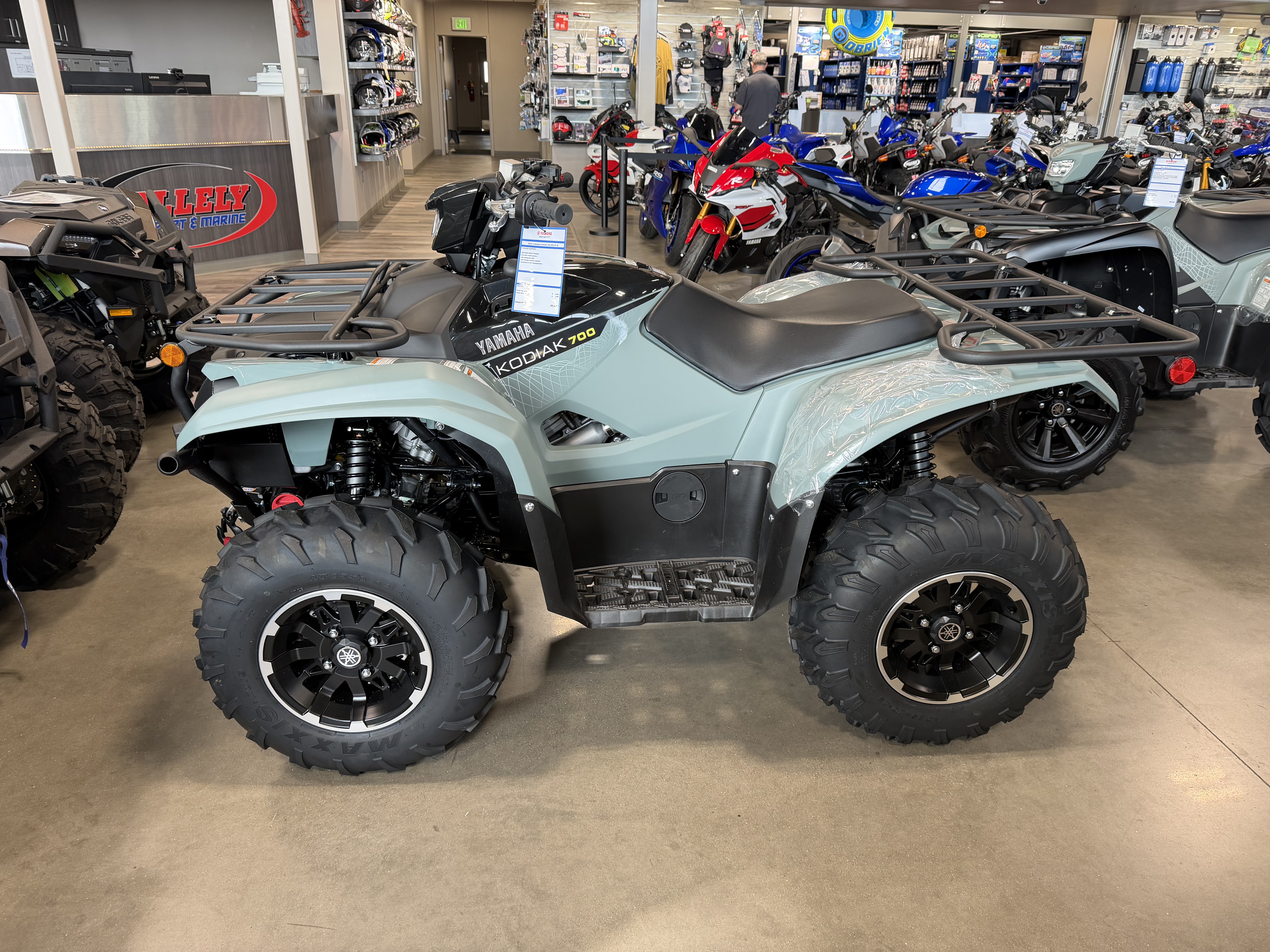2026 Yamaha Kodiak 700 EPS XT-R - Image 1