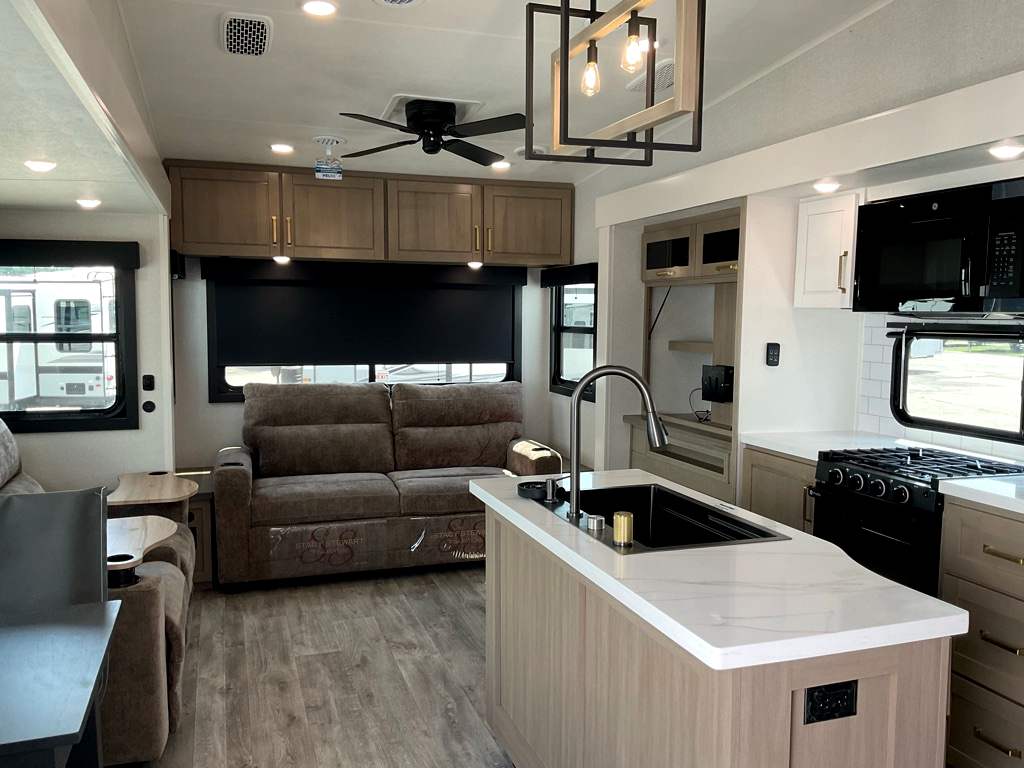 2026 JAYCO Eagle 321 RSTS - Image 14