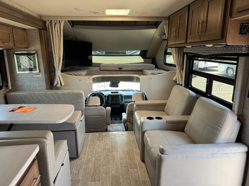 2022 Thor Motor Coach Omni RS36 - Image 25