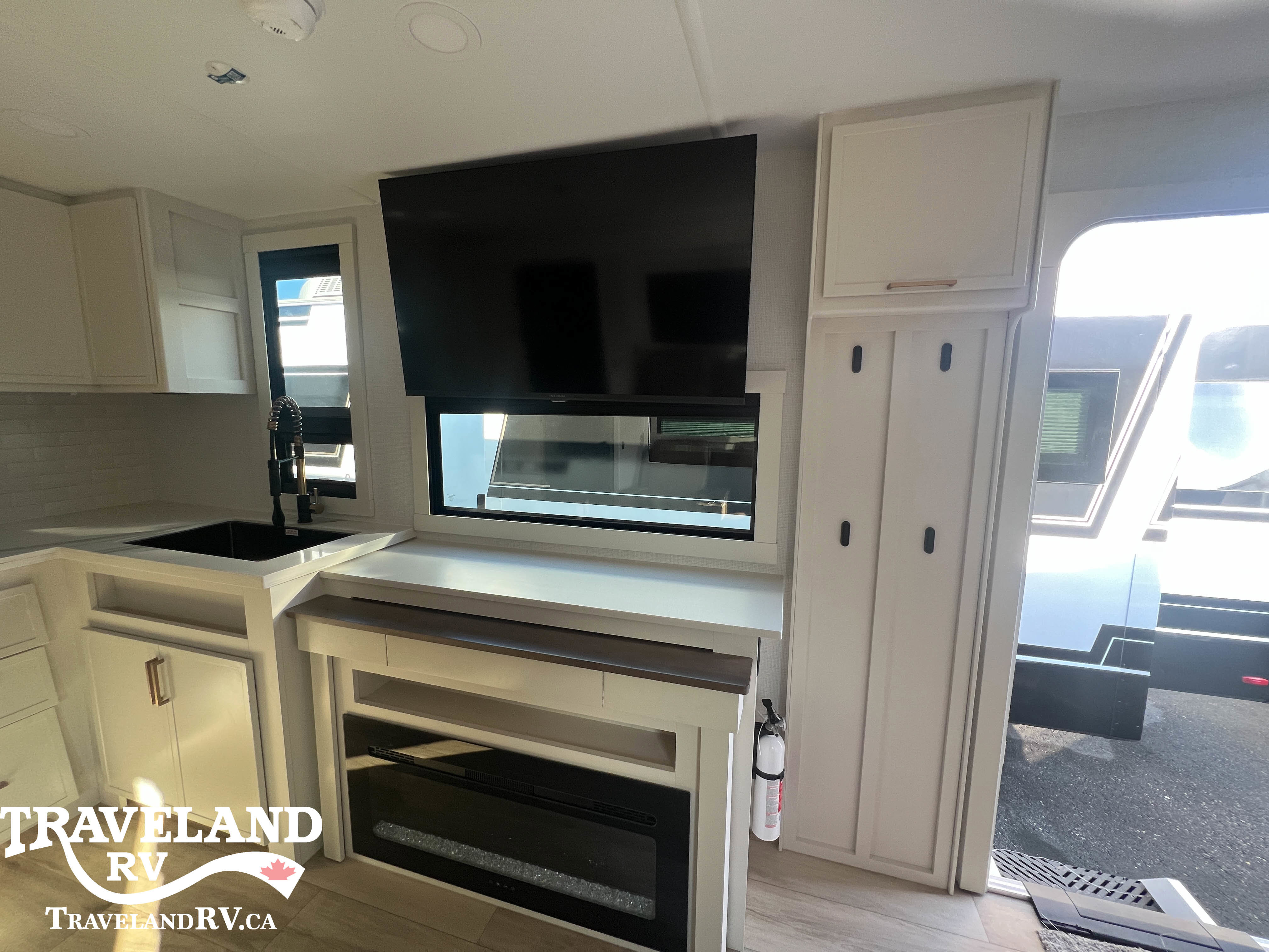 2026 Brinkley RV Model I 294 - Image 9