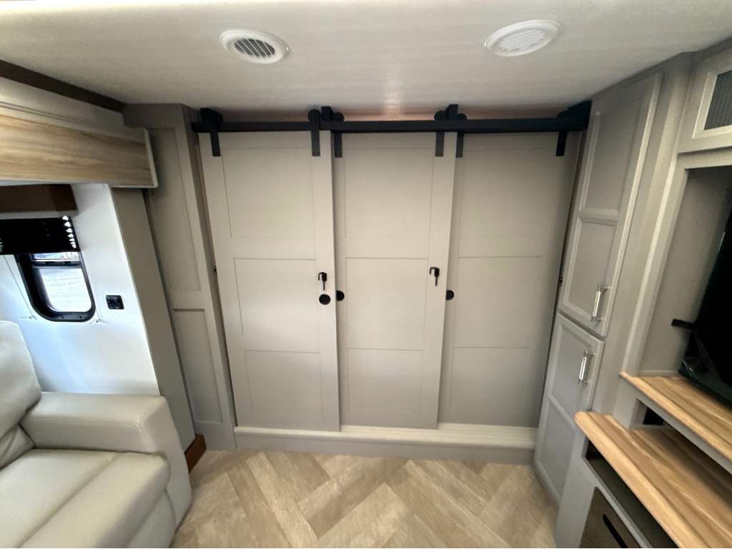 2026 Keystone SPRINTER 3800FLB - Image 18