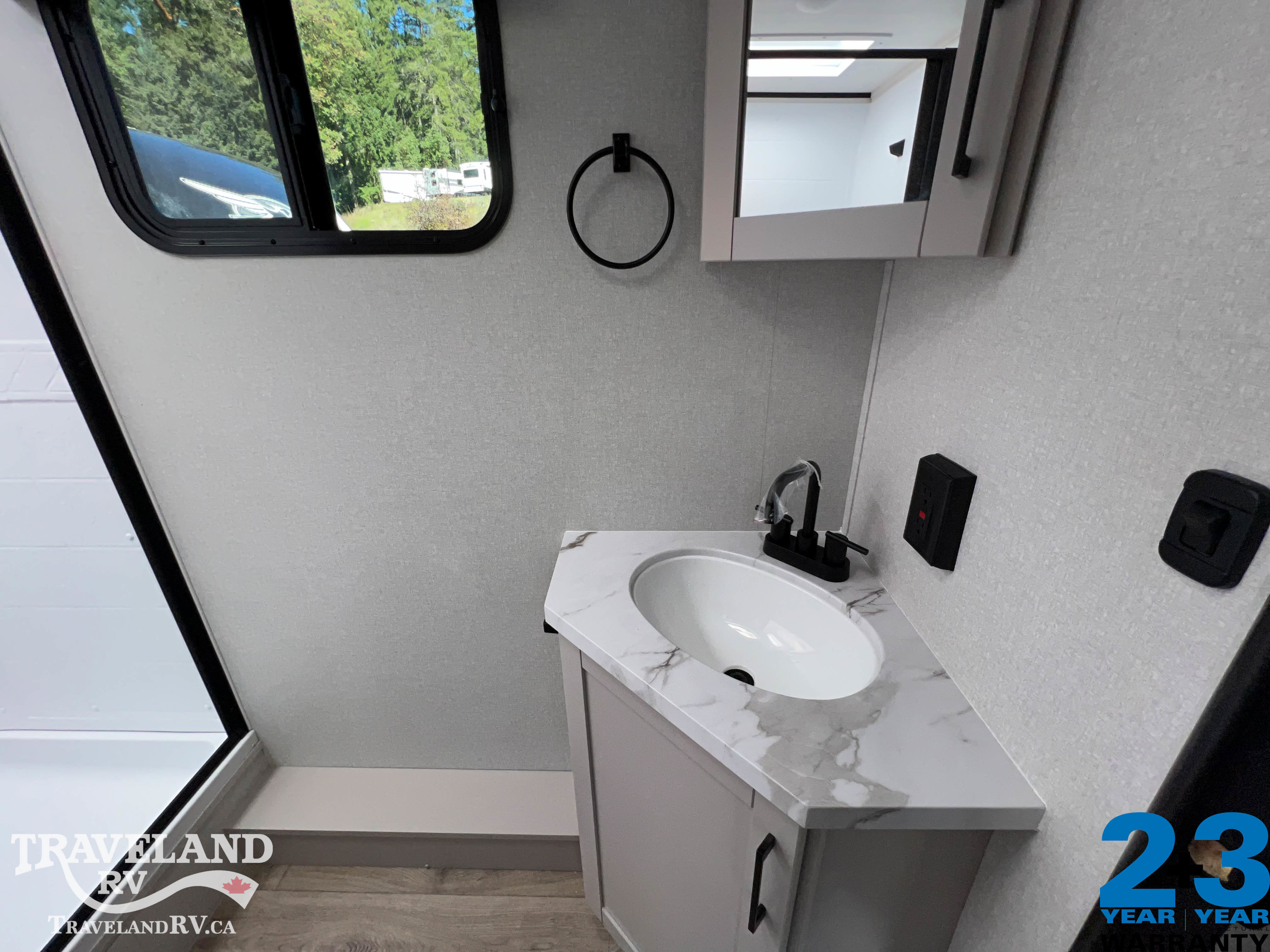 2026 Jayco Jay Feather 25BH - Image 20