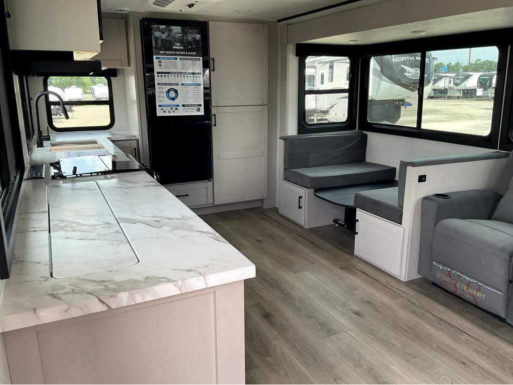 2026 JAYCO Jay Feather 30 RKB - Image 18