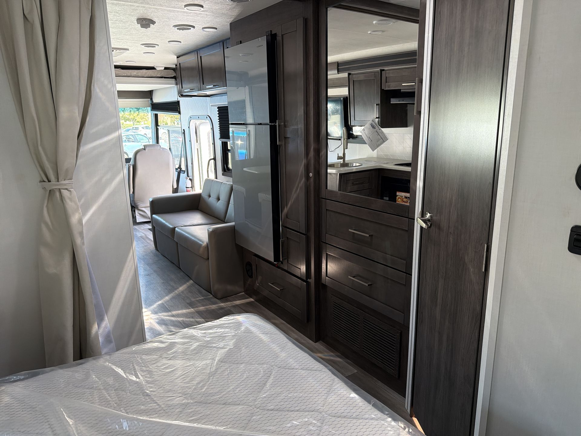 2026 Entegra Coach Vision SE 27ASE - Image 45