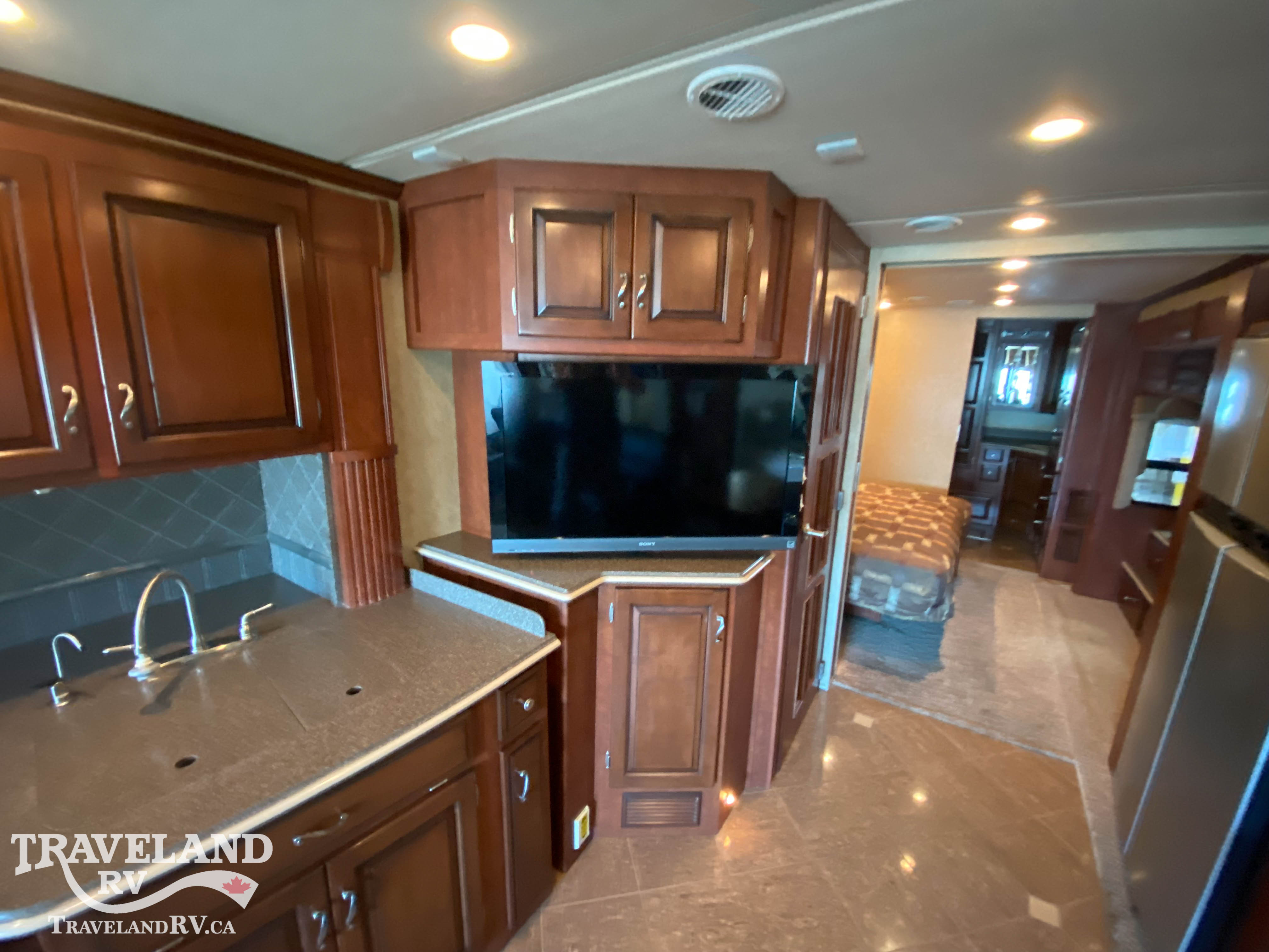 2011 NEWMAR VENTANA 3936 - Image 13