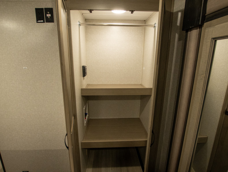 2022 Coachmen Chaparral 373MBRB - Image 35