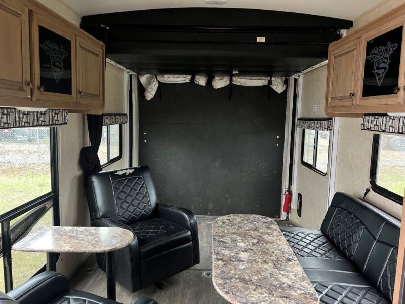 2016 Cruiser RV Stryker ST-2812 - Image 4