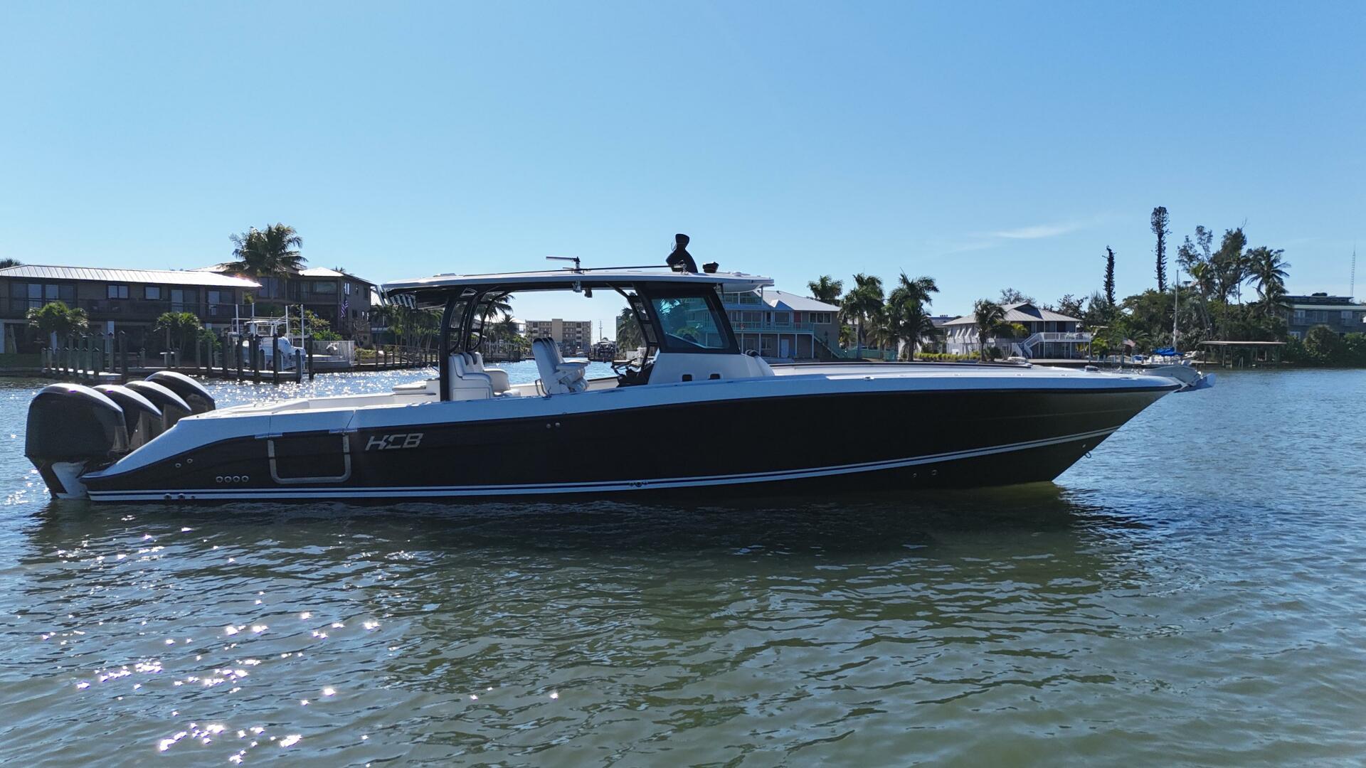 2018 HCB 42 Siesta - Image 12