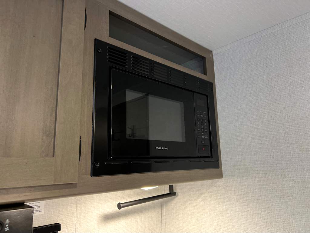 2024 GRAND DESIGN TRANSCEND 151BH - Image 12