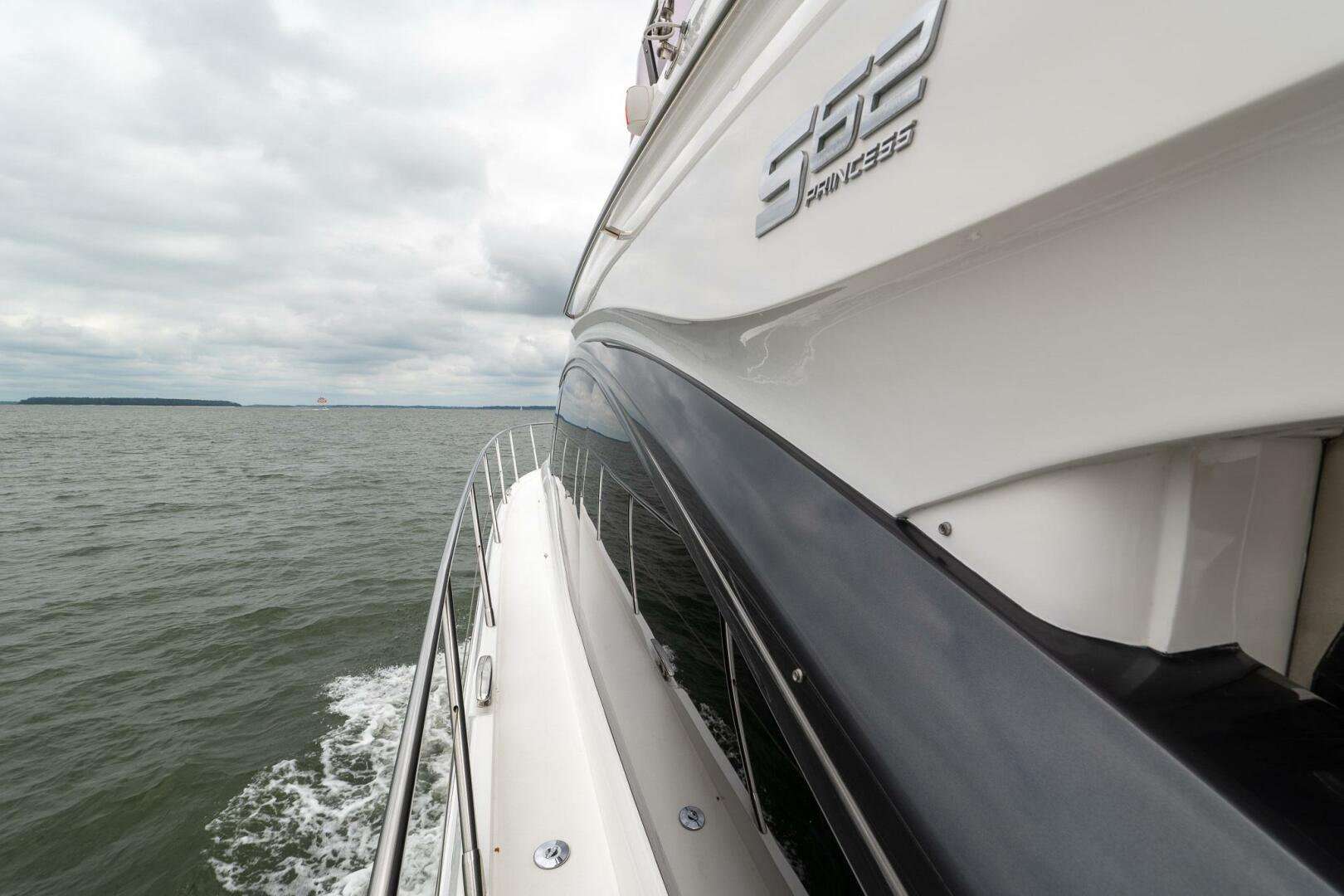 2021 Princess S62 - Image 20