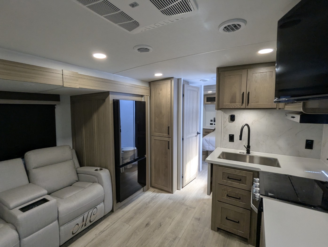 2027 Forest River Rockwood Ultra Lite 2618RD - Image 14