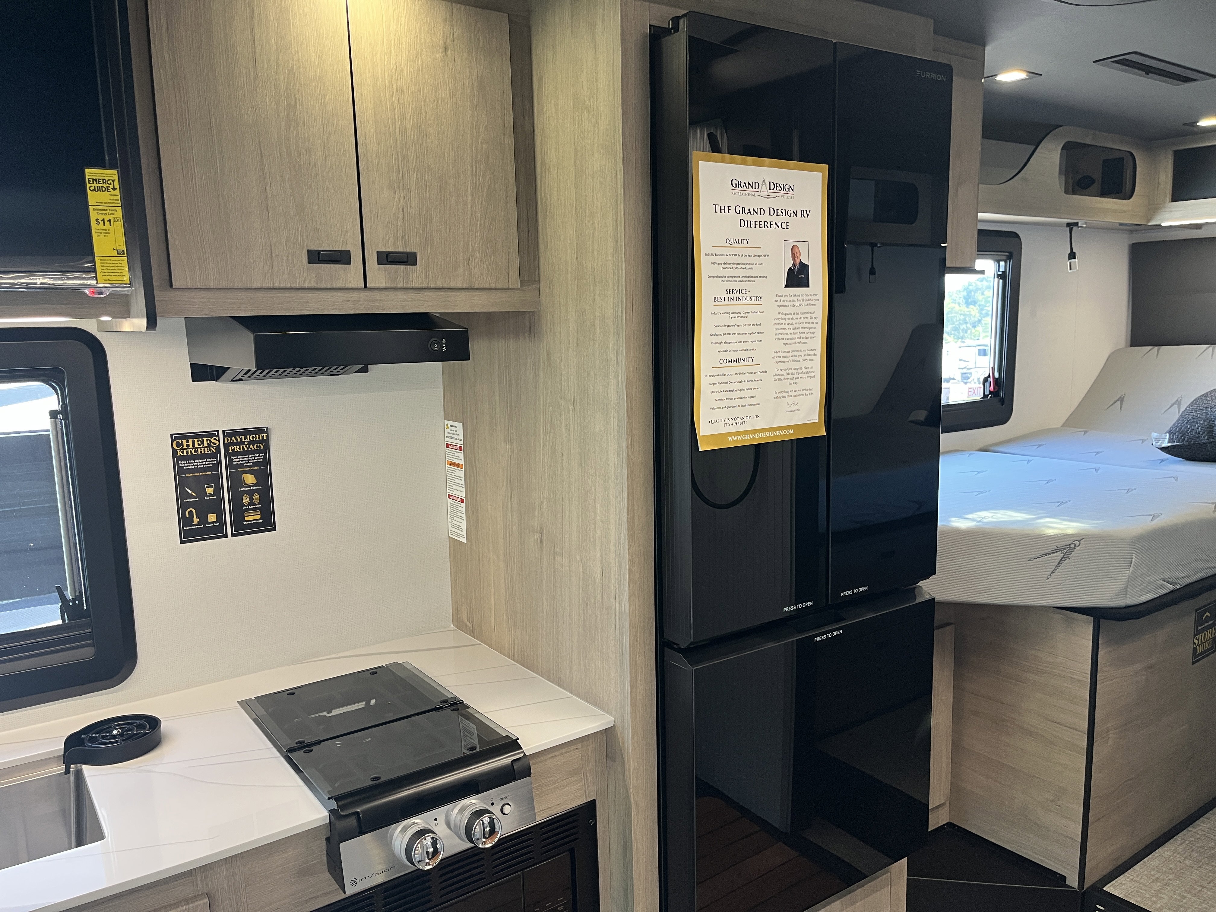 2026 Grand Design Lineage Series M 25TK - Image 34