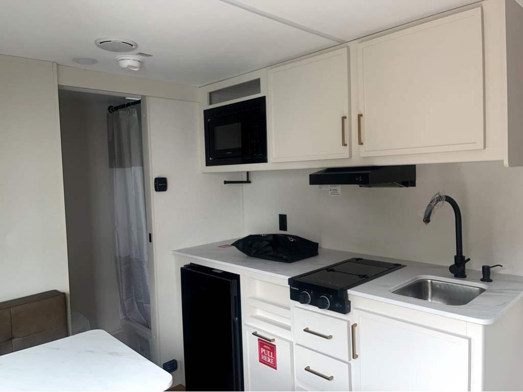 2026 GRAND DESIGN TRANSCEND 151RB - Image 9
