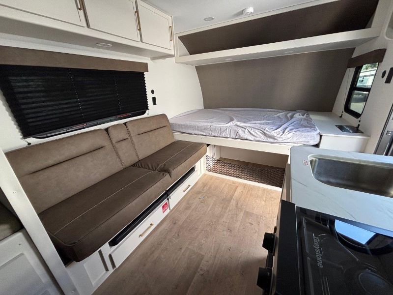 2026 Grand Design Transcend ONE 151BH - Image 8