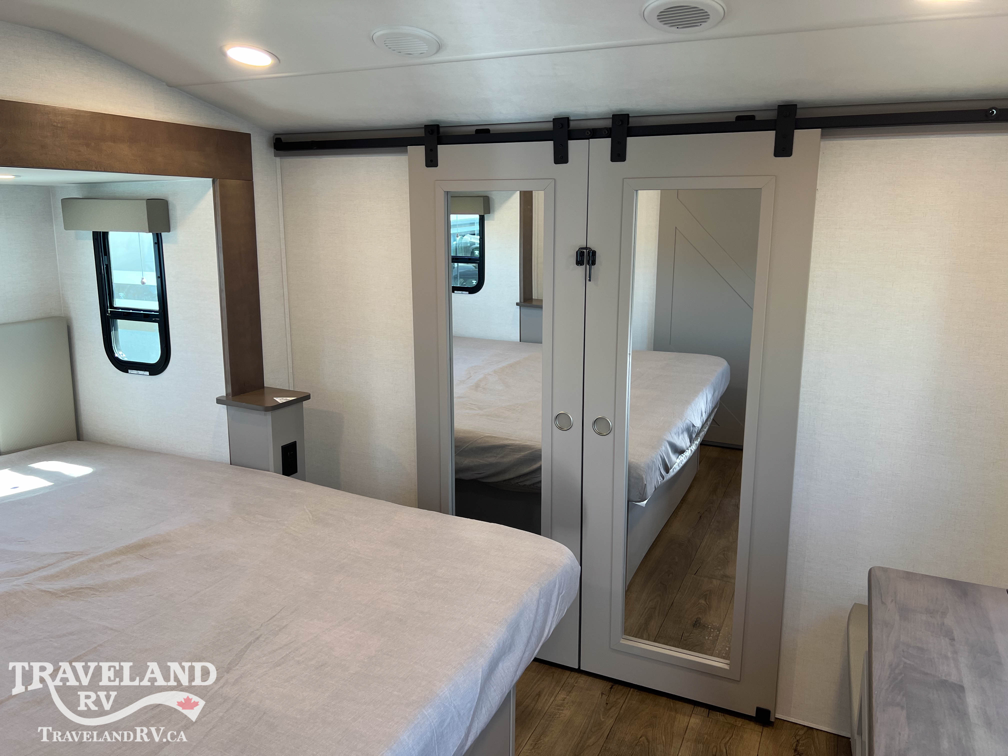2026 Alliance RV AVENUE 32RLS - Image 25