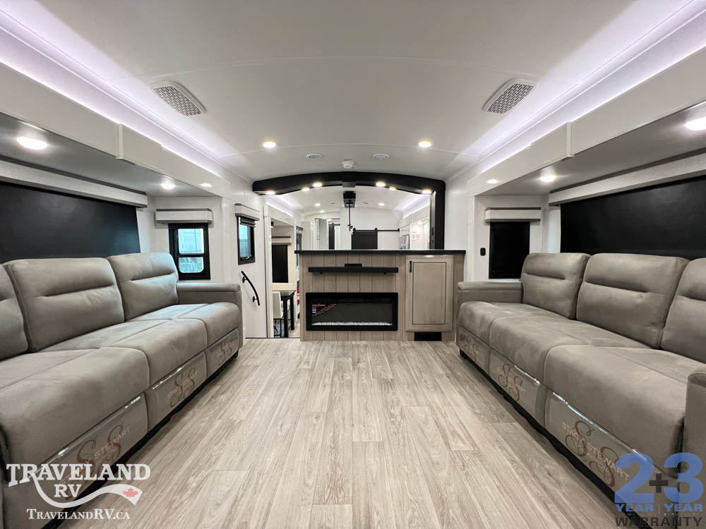2027 Jayco Pinnacle 39FLOK - Image 38