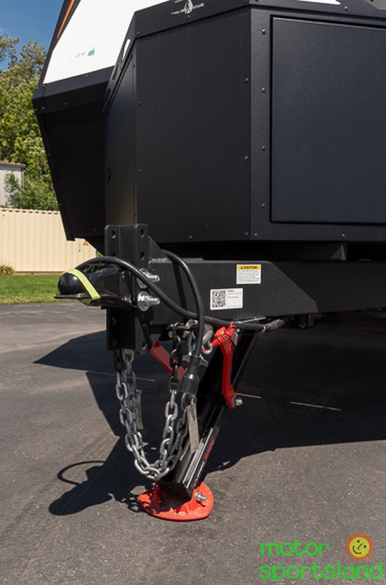 2027 Ember Overland Series 221MSL - Image 9