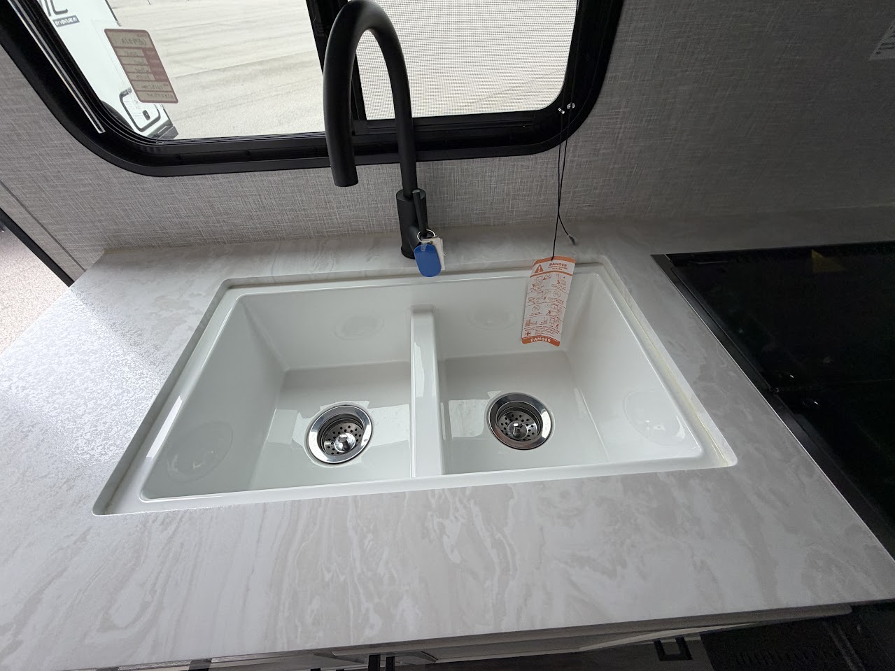 2025 Jayco Jay Flight SLX 210QB - Image 19