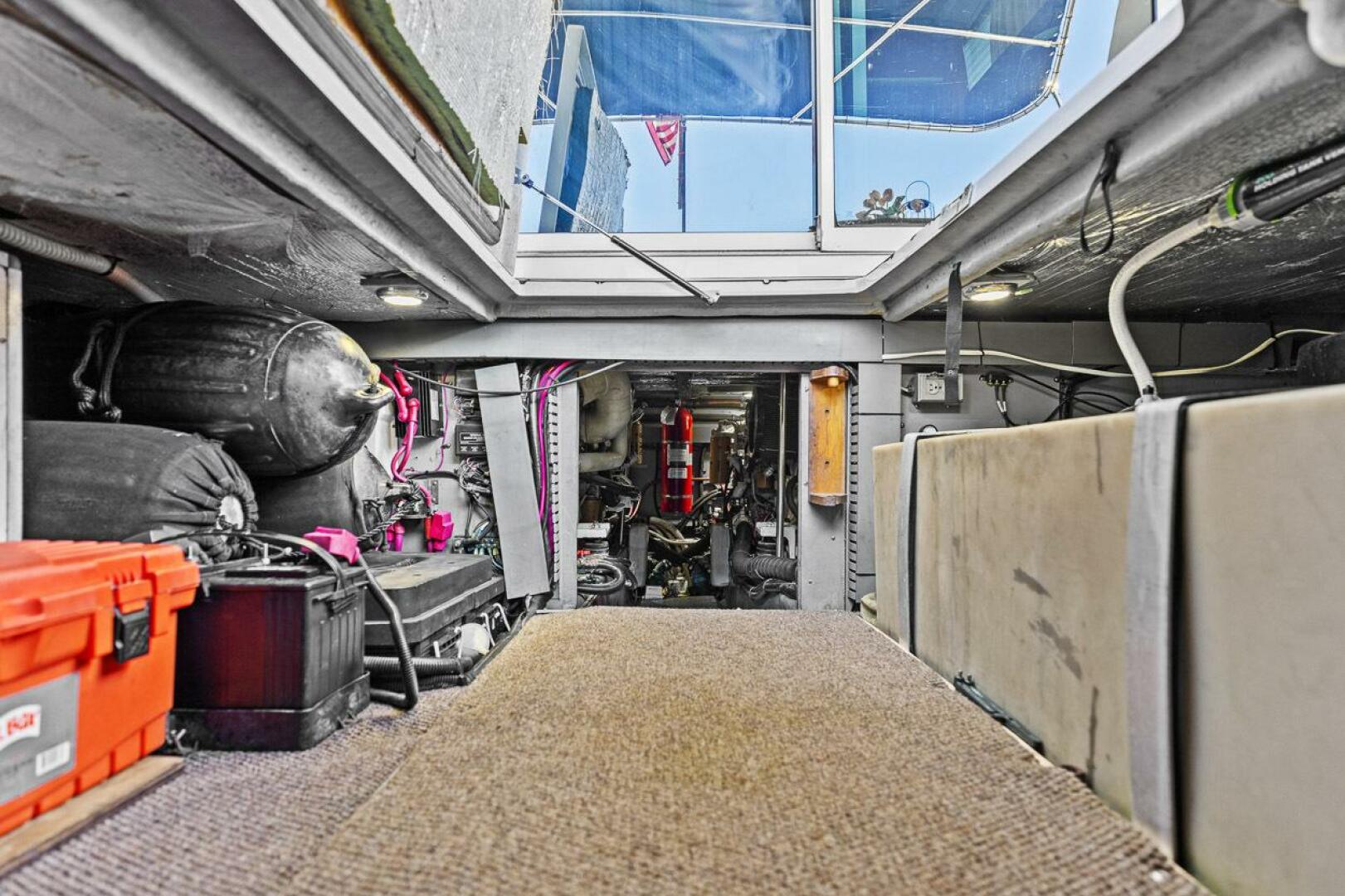 1998 Sea Ray 480 Sedan Bridge - Image 35