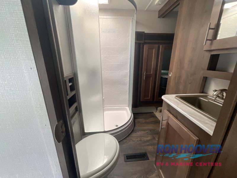2019 FOREST RIVER 285RKX - Image 10