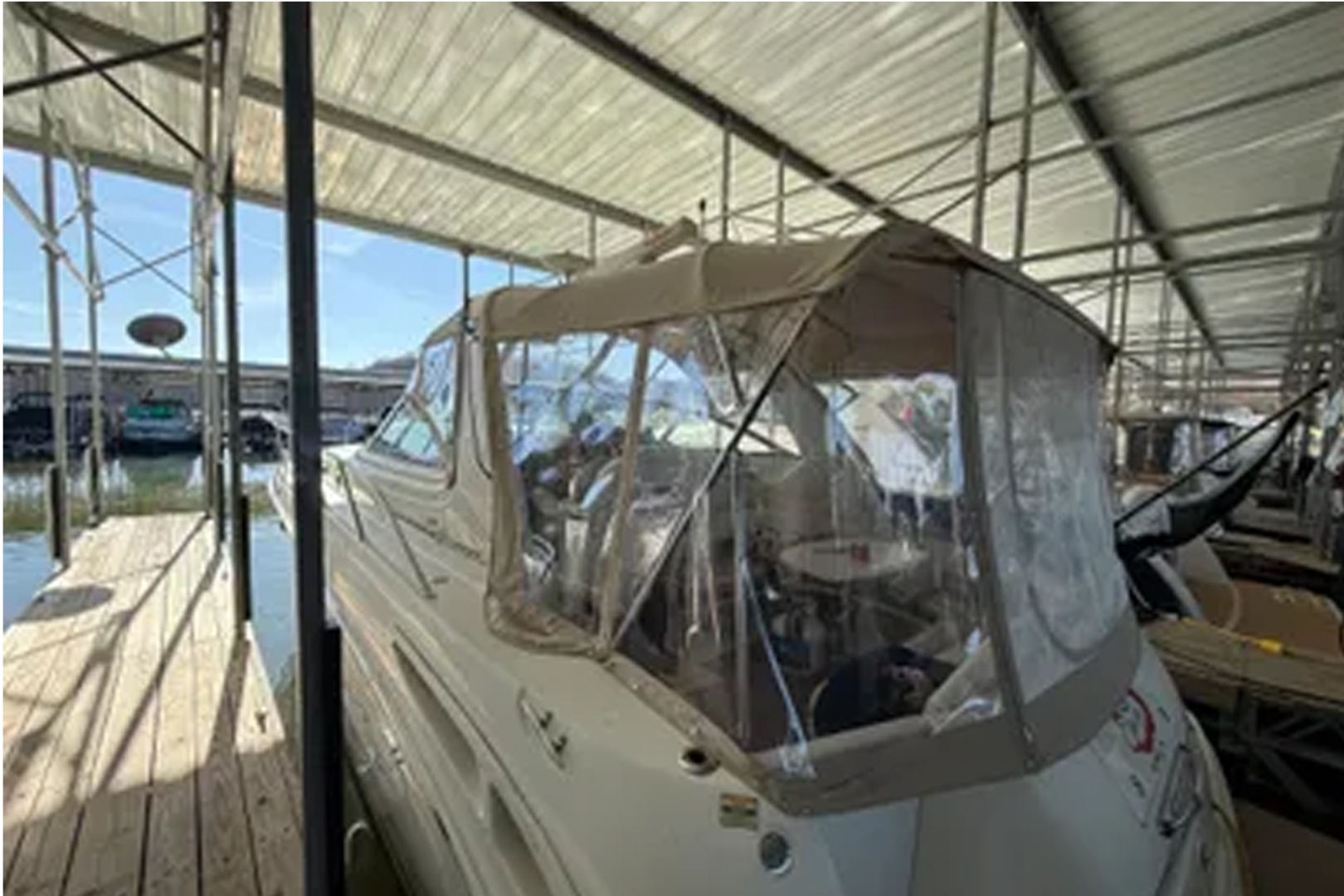 2001 Sea Ray Sundancer - Image 3