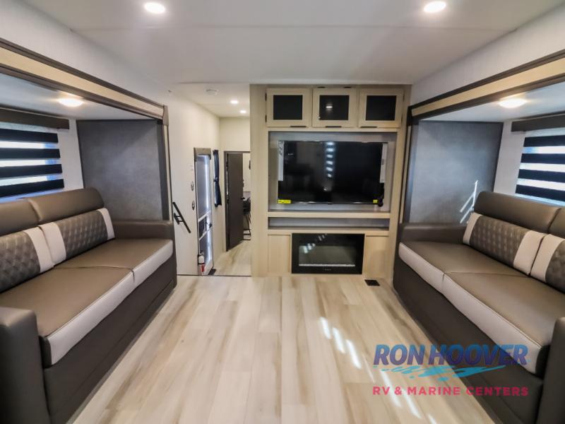 2026 FOREST RIVER 37GALLEY - Image 8