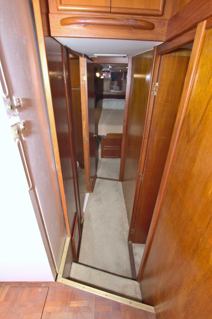1990 Post 44 Sport Fisherman - Image 42