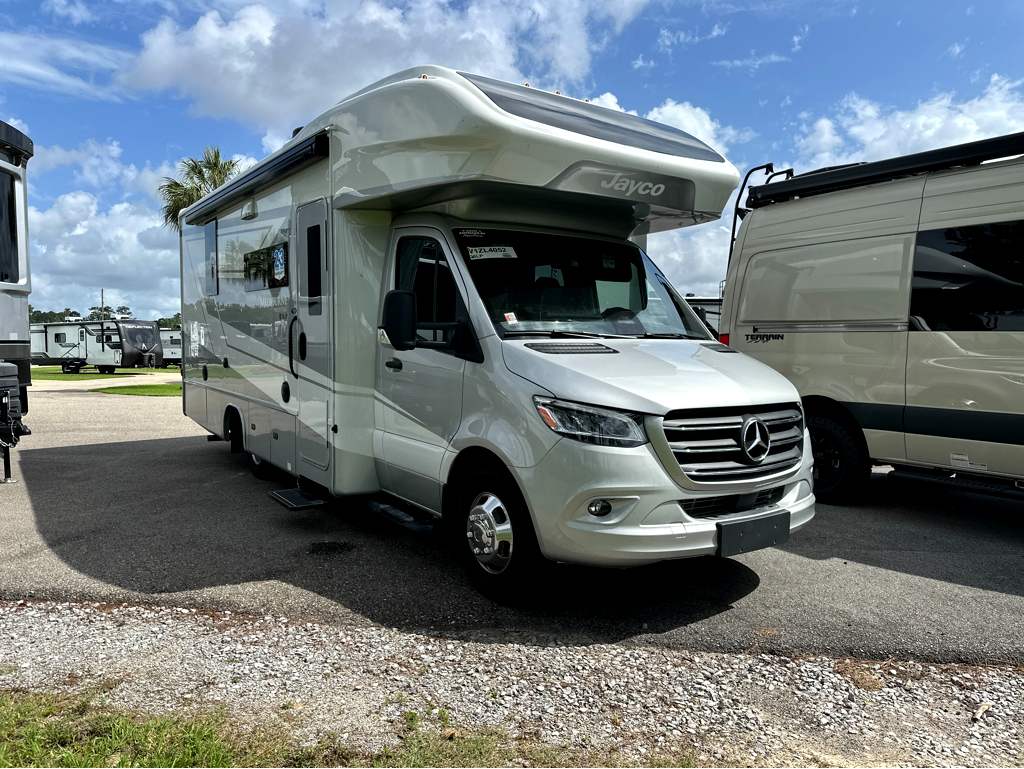 2027 JAYCO MELBOURNE PRESTIGE 25LP - Image 1