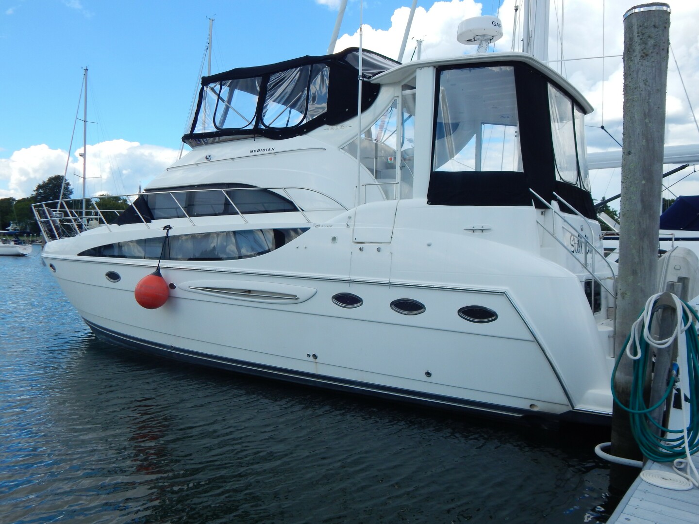 2005 Meridian 408 Motor Yacht - Image 1
