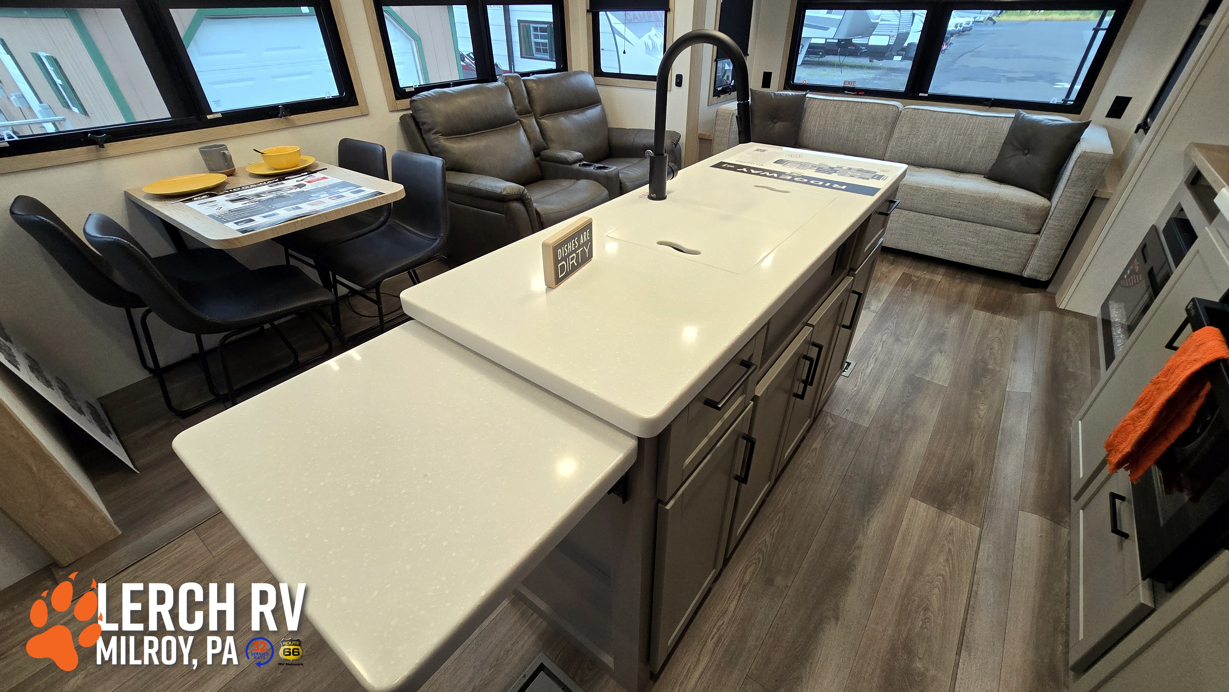 2027 KZ RV Ridgeway 36MBL - Image 31