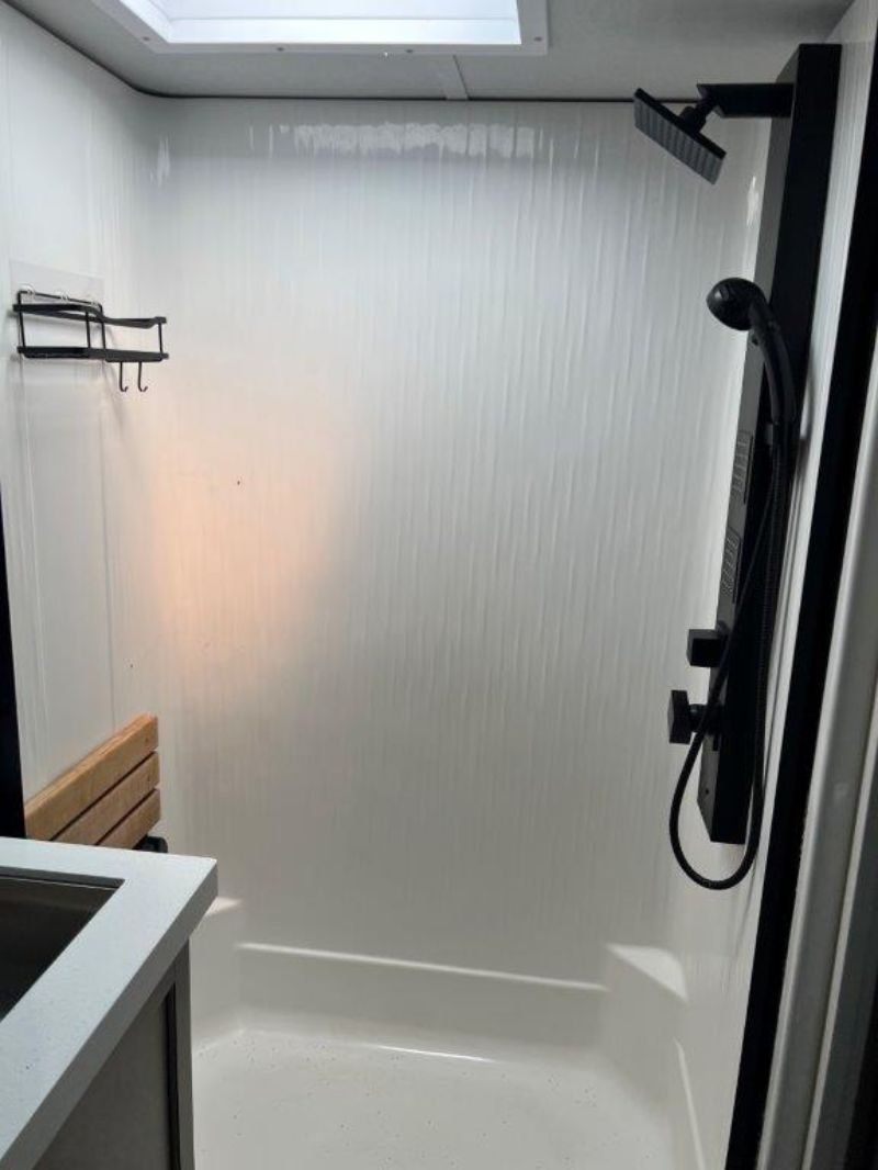 2023 Grand Design Solitude 380FL - Image 12